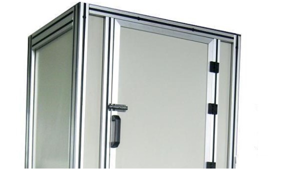 晚上想在家唱歌又怕吵到鄰居，怎么辦？