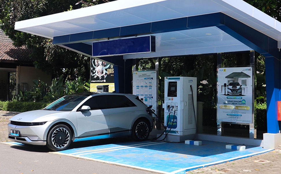 汽車充電樁加盟的市場競爭力分析