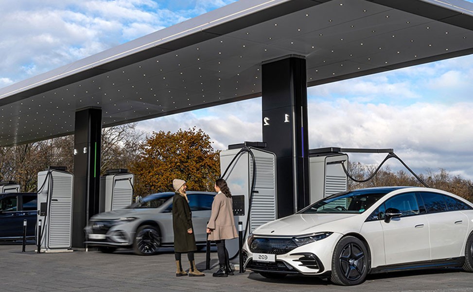 新能源汽車充電樁：環(huán)保出行新選擇